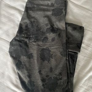 Grey floral leggings